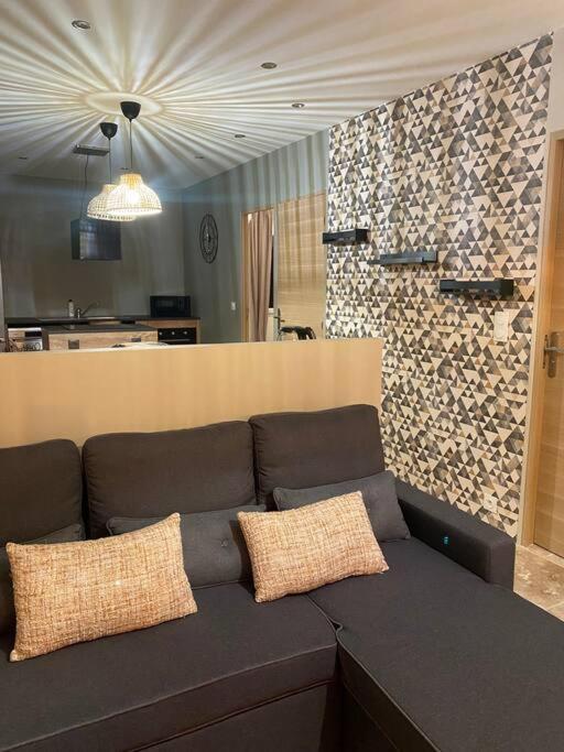 Loft Pied De Coline Au Calme Apartment Ginasservis Exterior photo